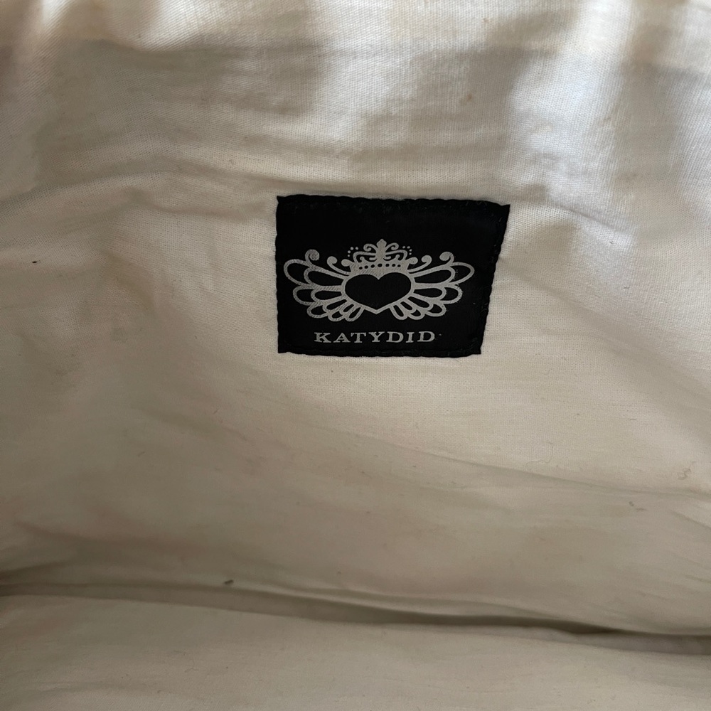 Katydid Black and Cream Patterned Clutch - Picture 3 of 3